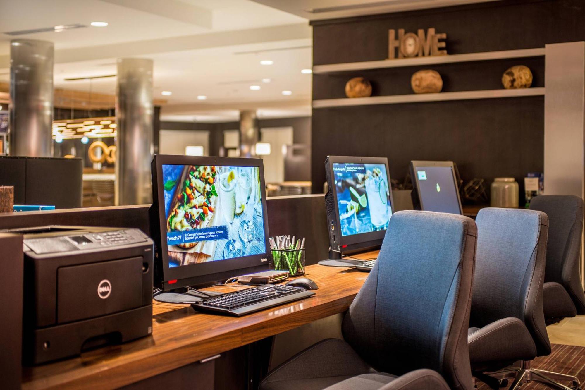 Courtyard By Marriott Detroit Farmington Hotel Farmington Hills Exterior foto