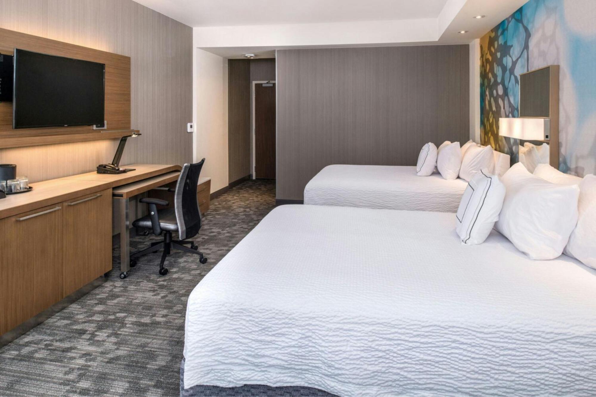 Courtyard By Marriott Detroit Farmington Hotel Farmington Hills Exterior foto